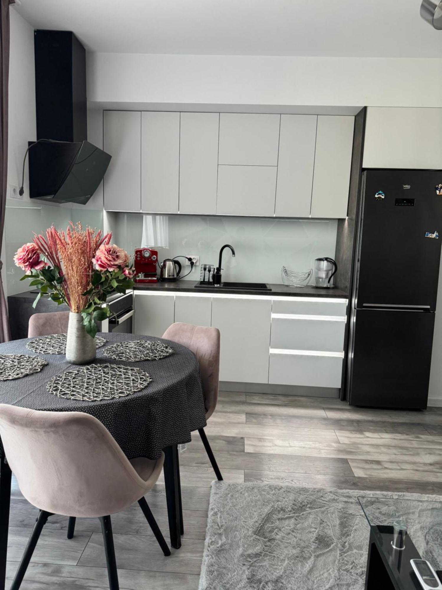 Apartamento Magnific Oradea Exterior foto